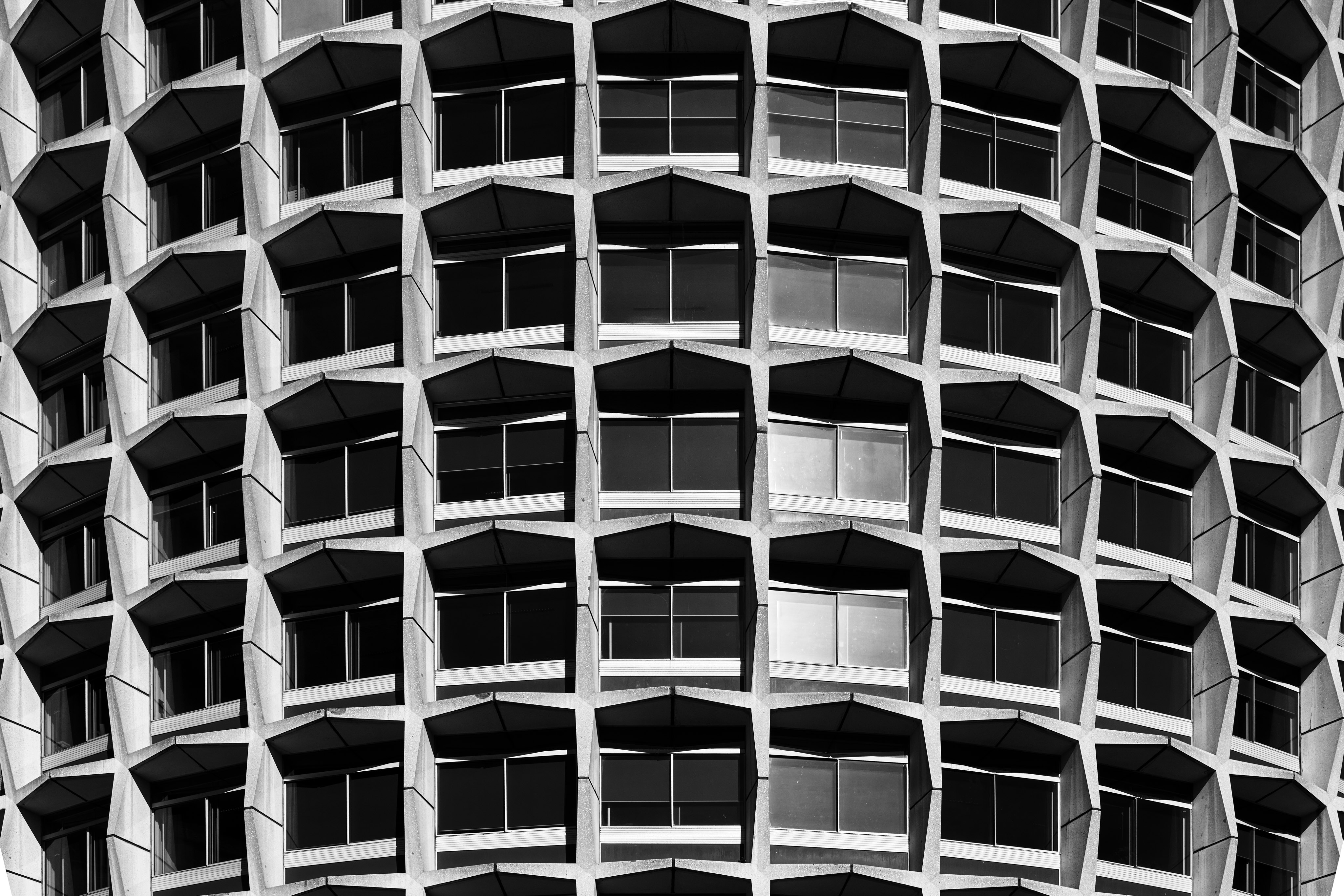 Михаил Розанов: Сталь. Стекло. Бетон. – афиша