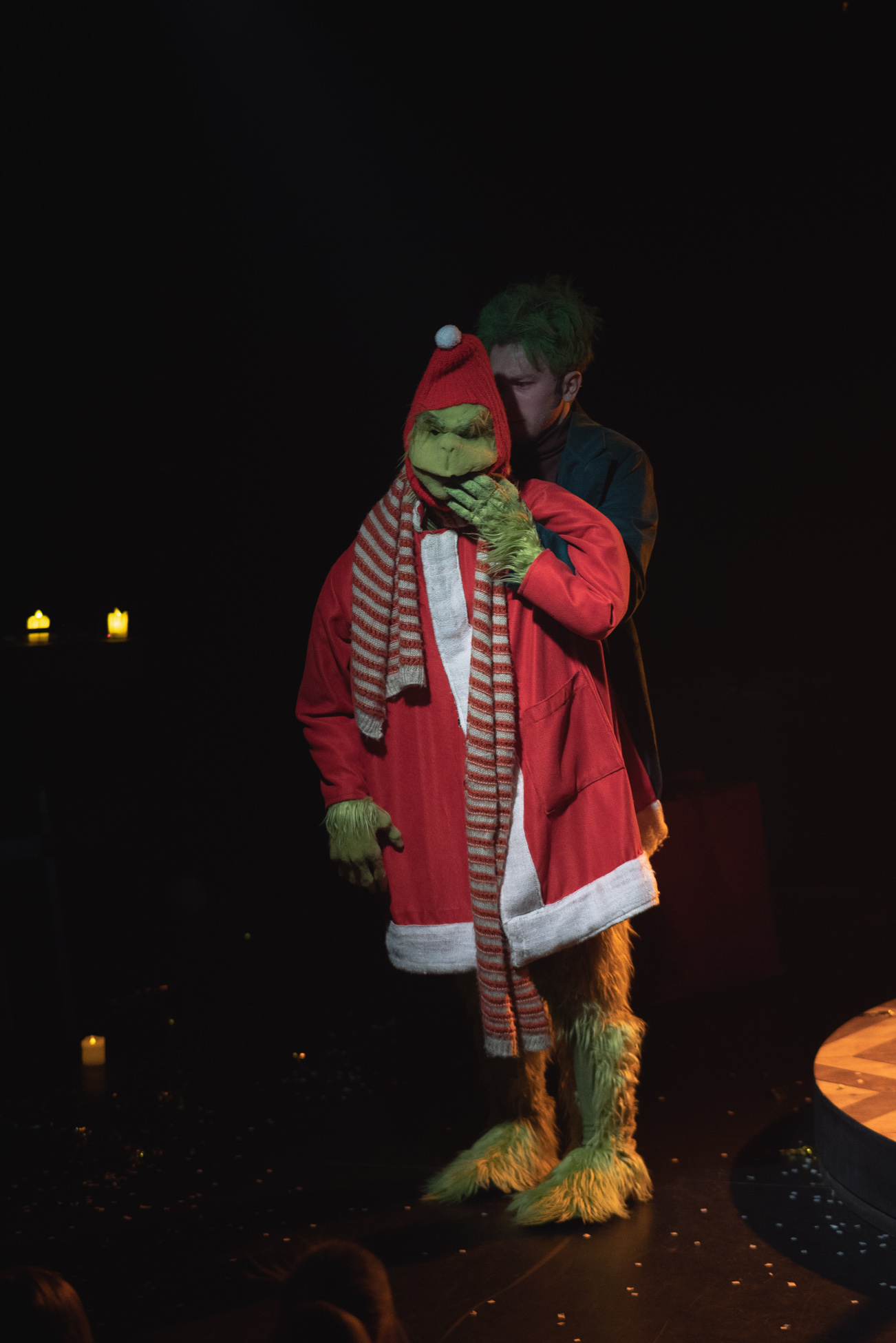 Гринч похититель Рождества – афиша