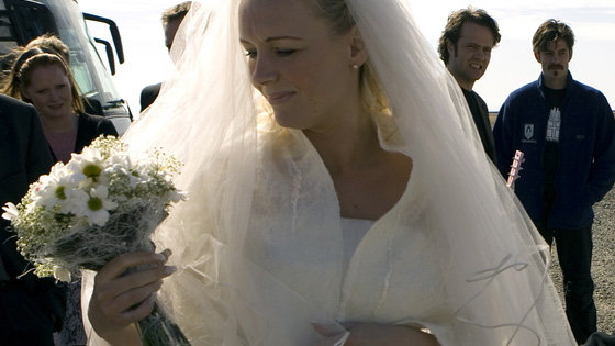 Брак по-исландски – афиша