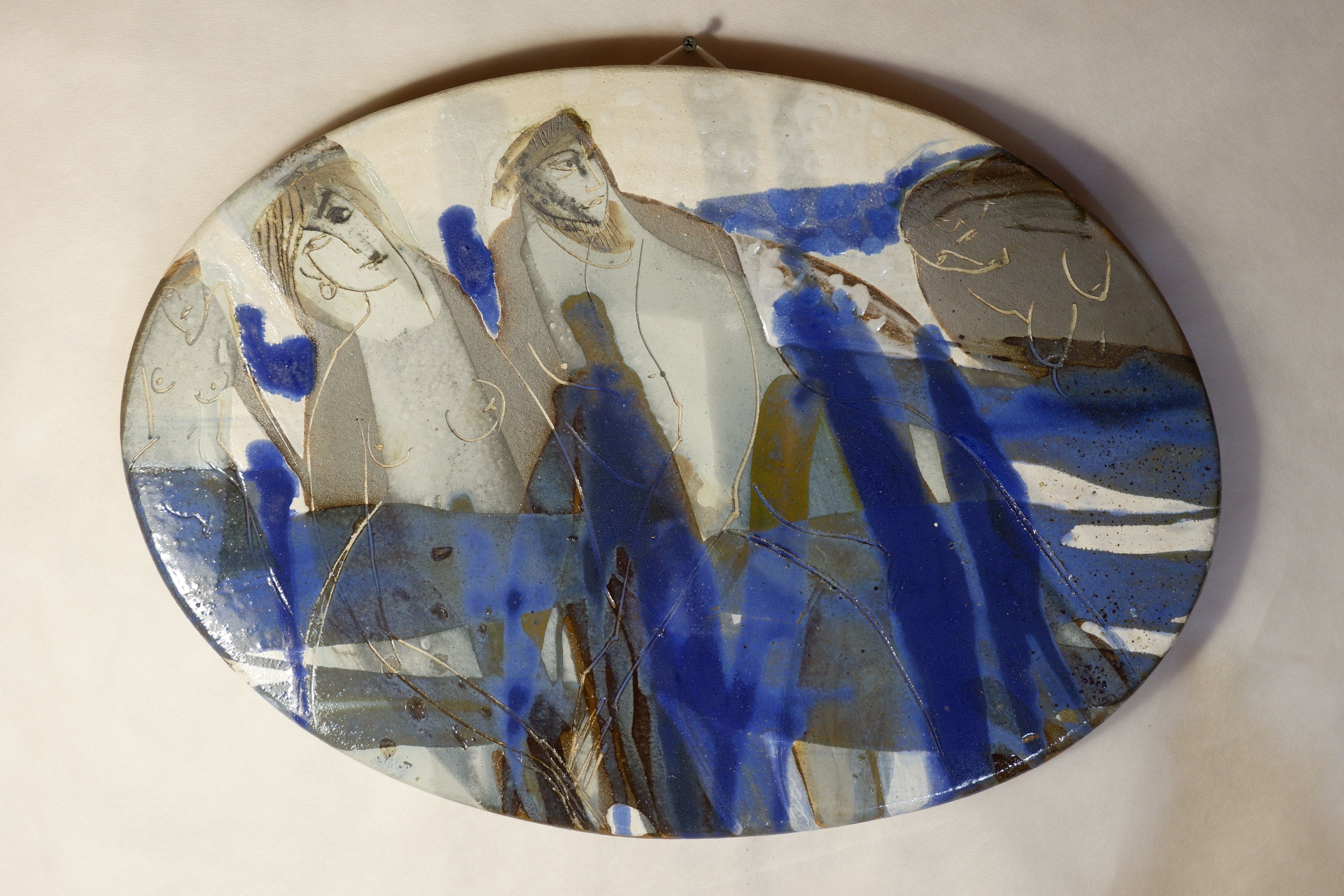 Поверхности – афиша