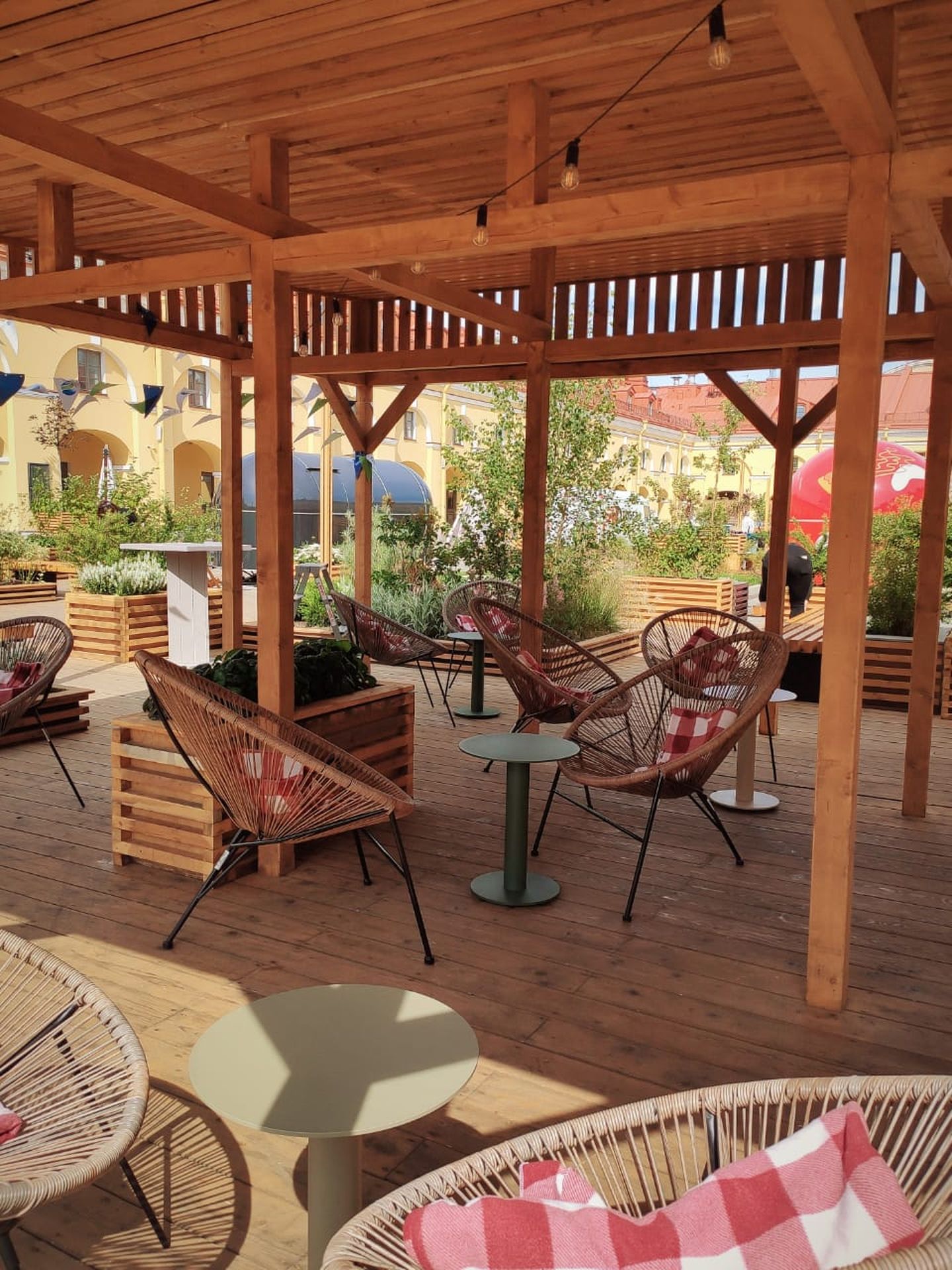 Никольские ряды – афиша