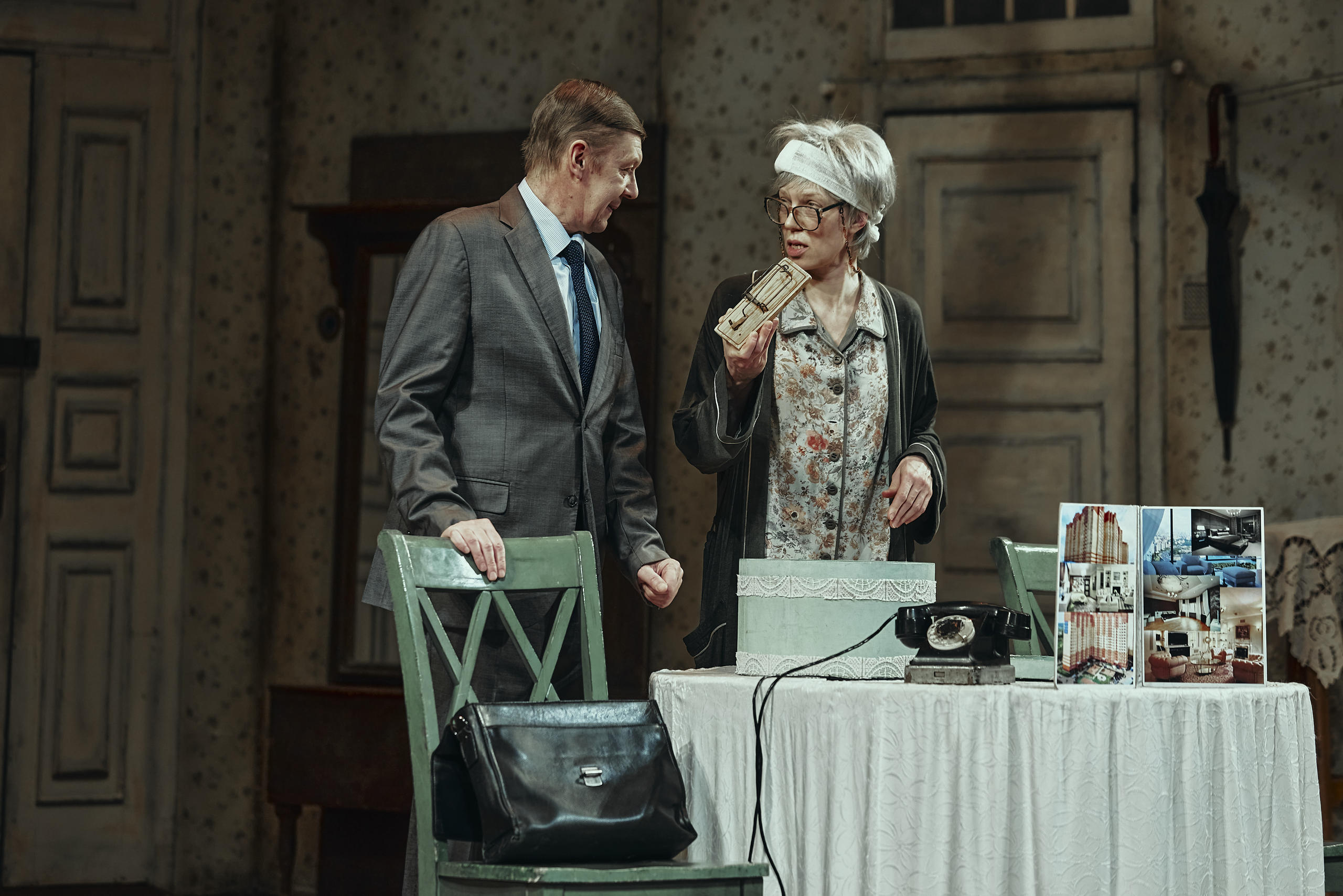 Семейка Краузе – афиша