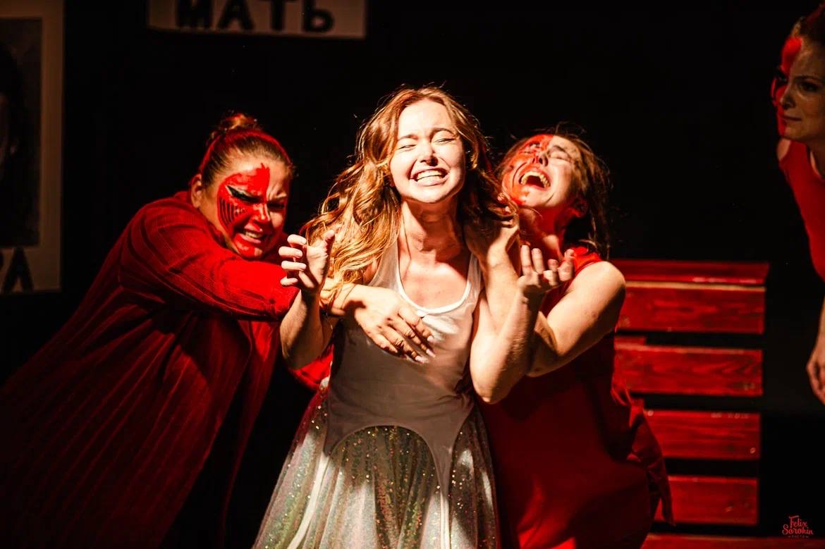 Первый раз... в любви – афиша