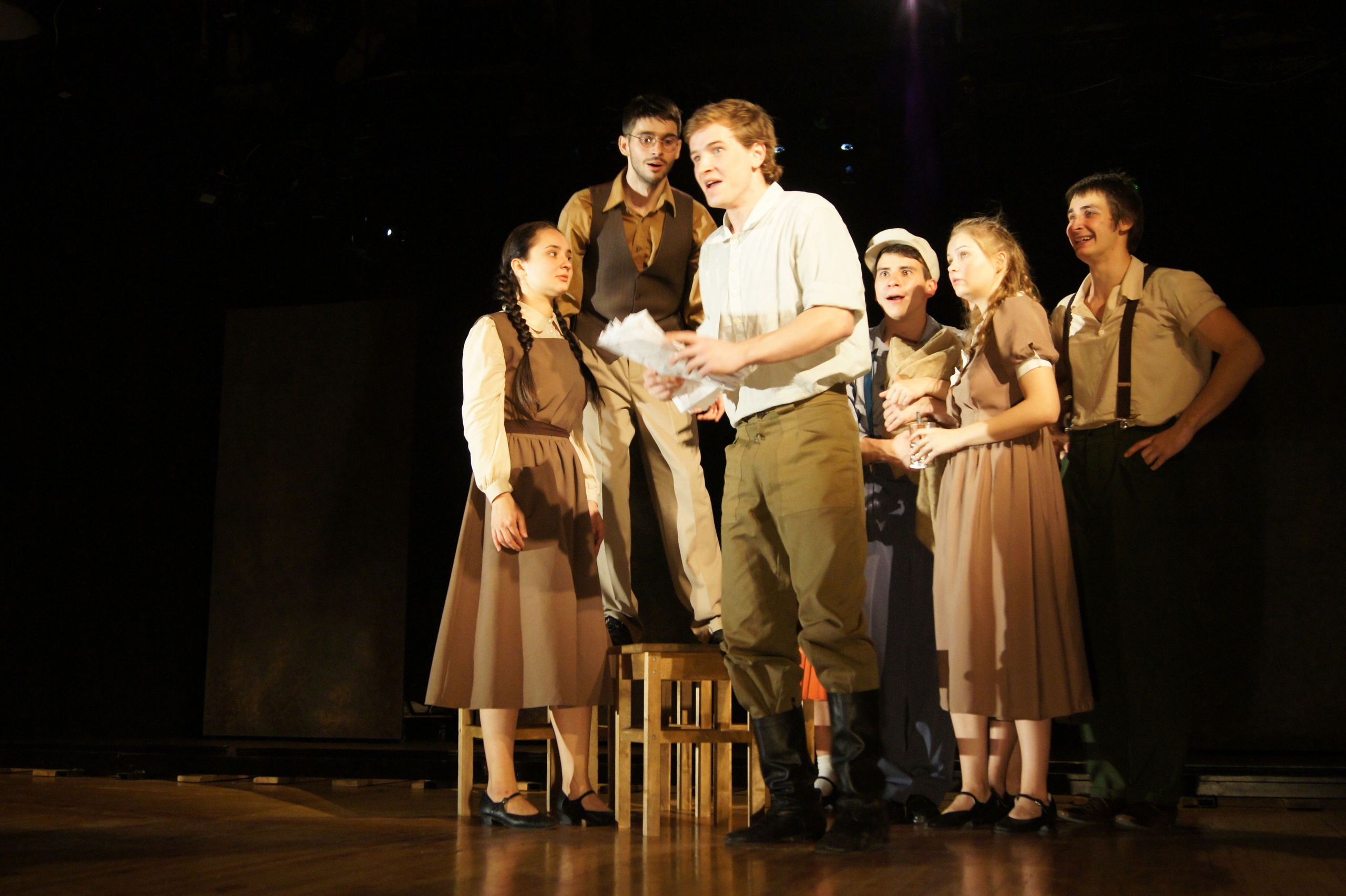 Молодая гвардия – афиша