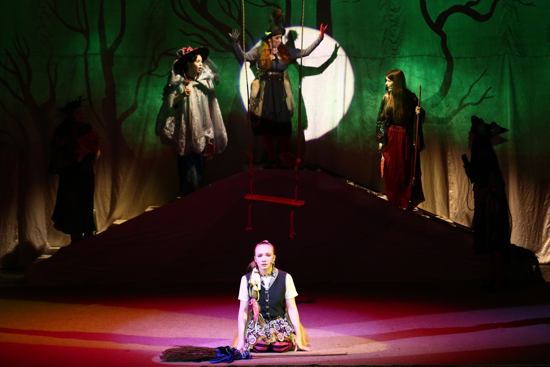 Добрые дела маленькой Бабы-яги – афиша