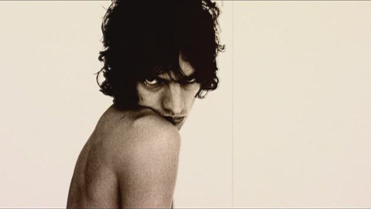 Жить вечно – афиша