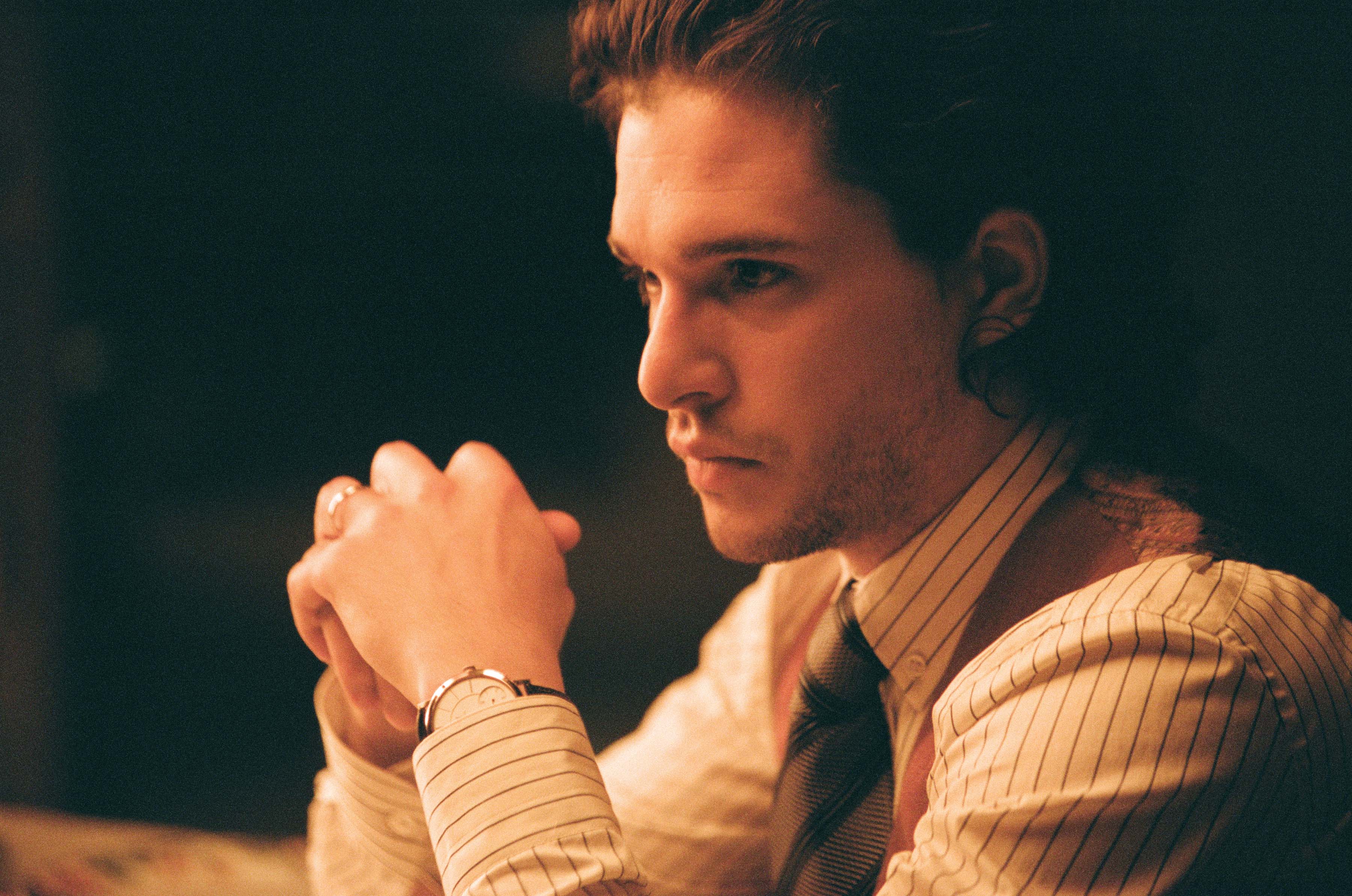 Кит Харингтон – фото