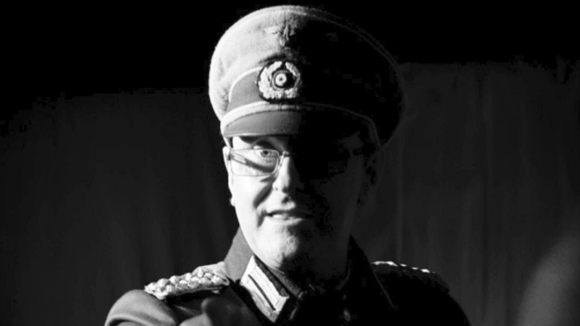 Большая Прогулка – афиша