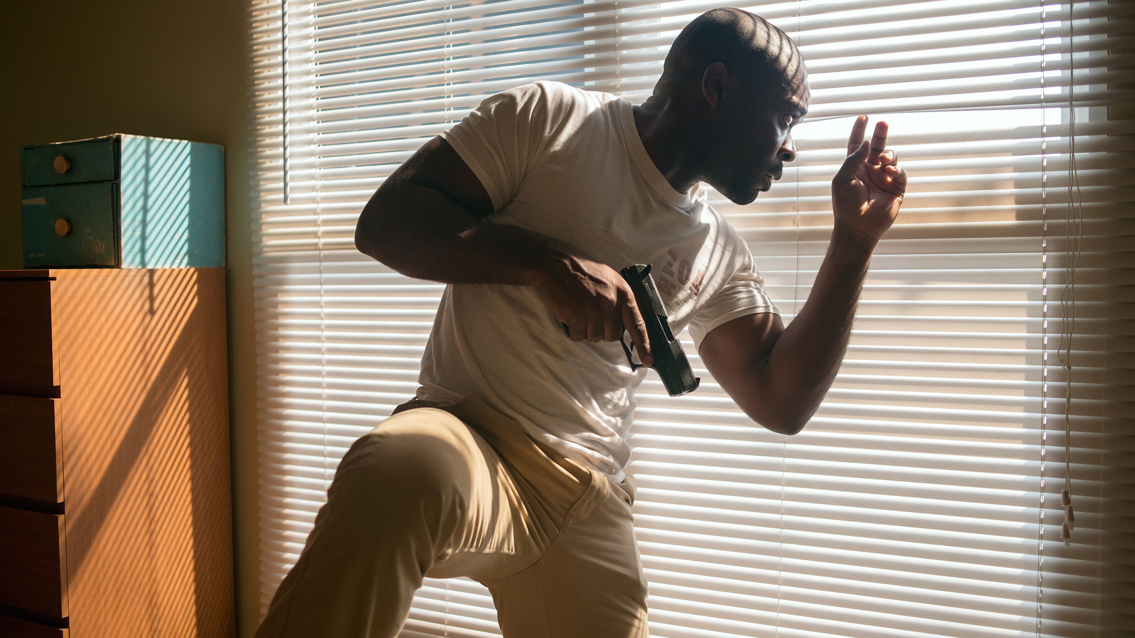 Captive – афиша