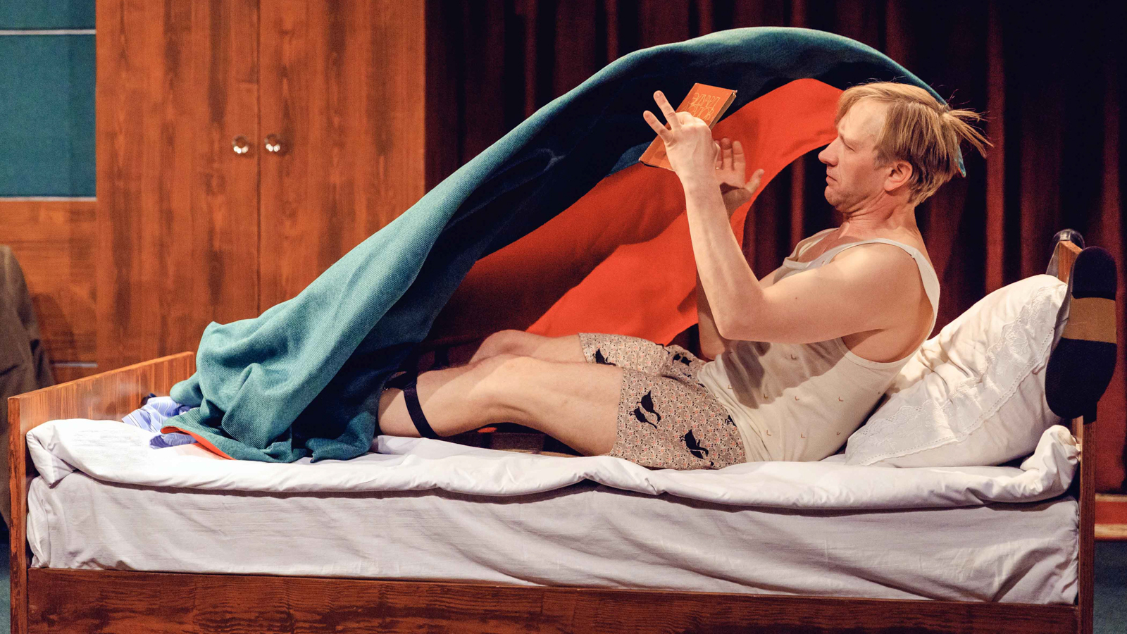 Провинциальные анекдоты – афиша