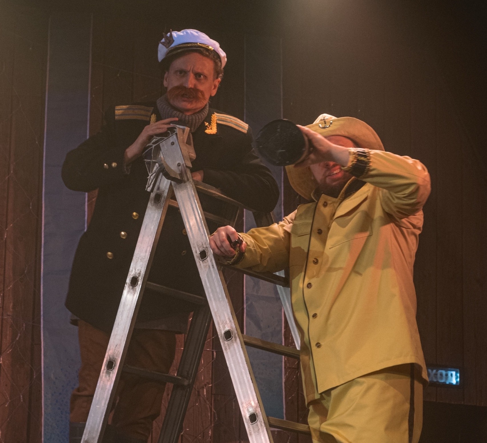 Летучий корабль – афиша