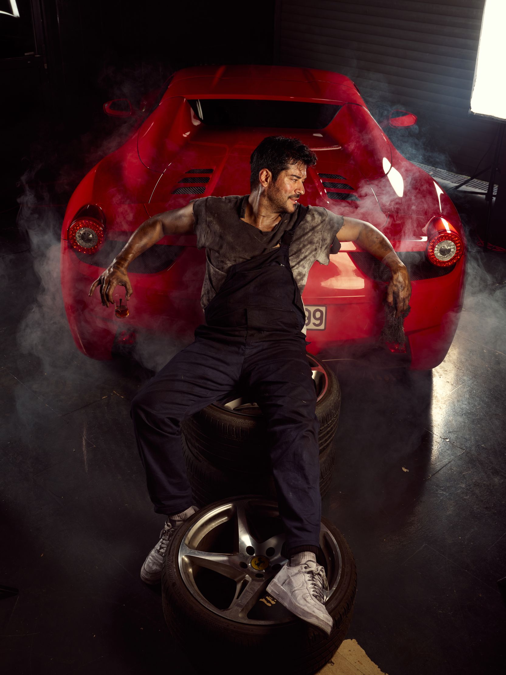 Моноспектакль Бурака Озчивита. Самая красивая девушка Стамбула – афиша