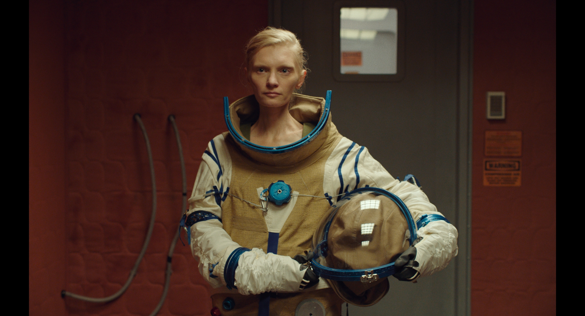 Миа Гот – фото