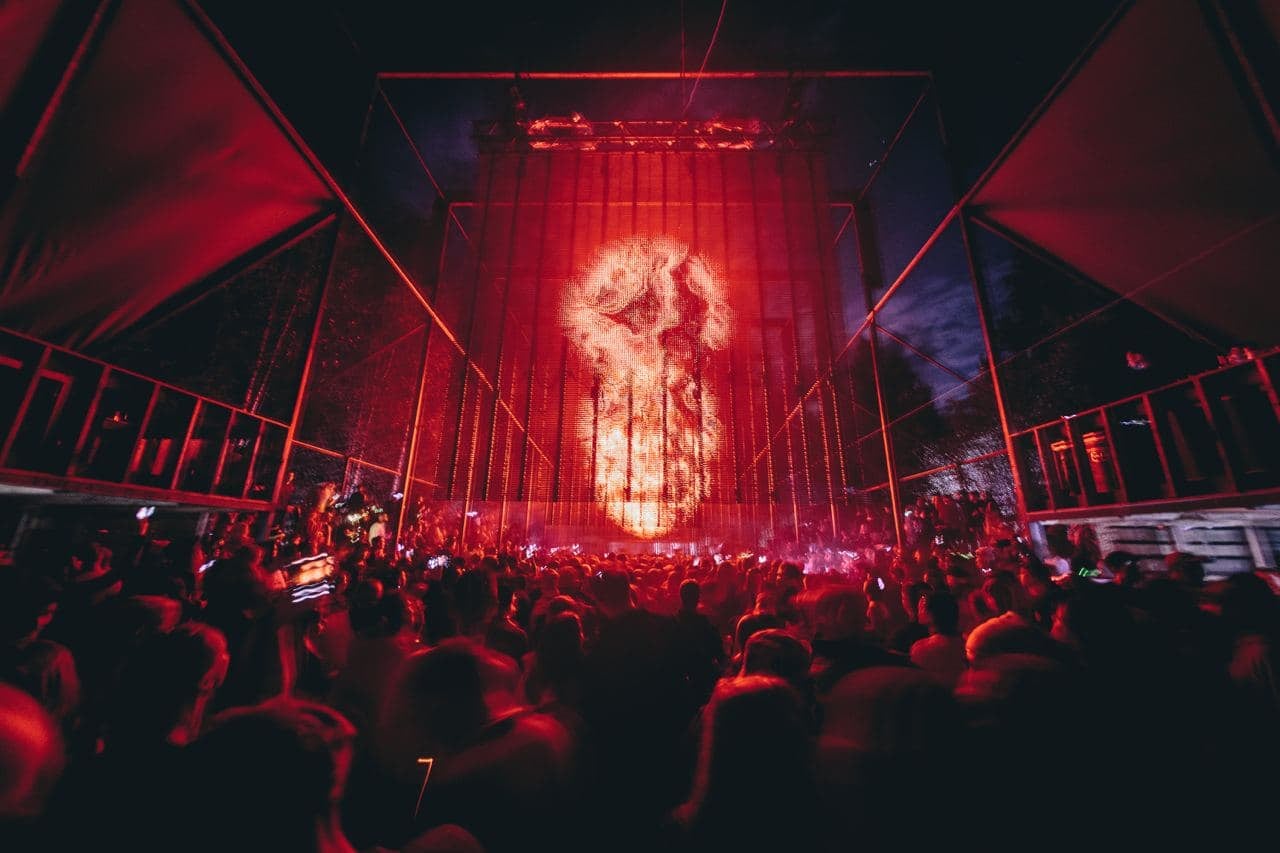 Чернозём (фестиваль). Выступление на сцене. Чернозём фестиваль 2024. Фестиваль нова 2023. Фестиваль нова 2023.