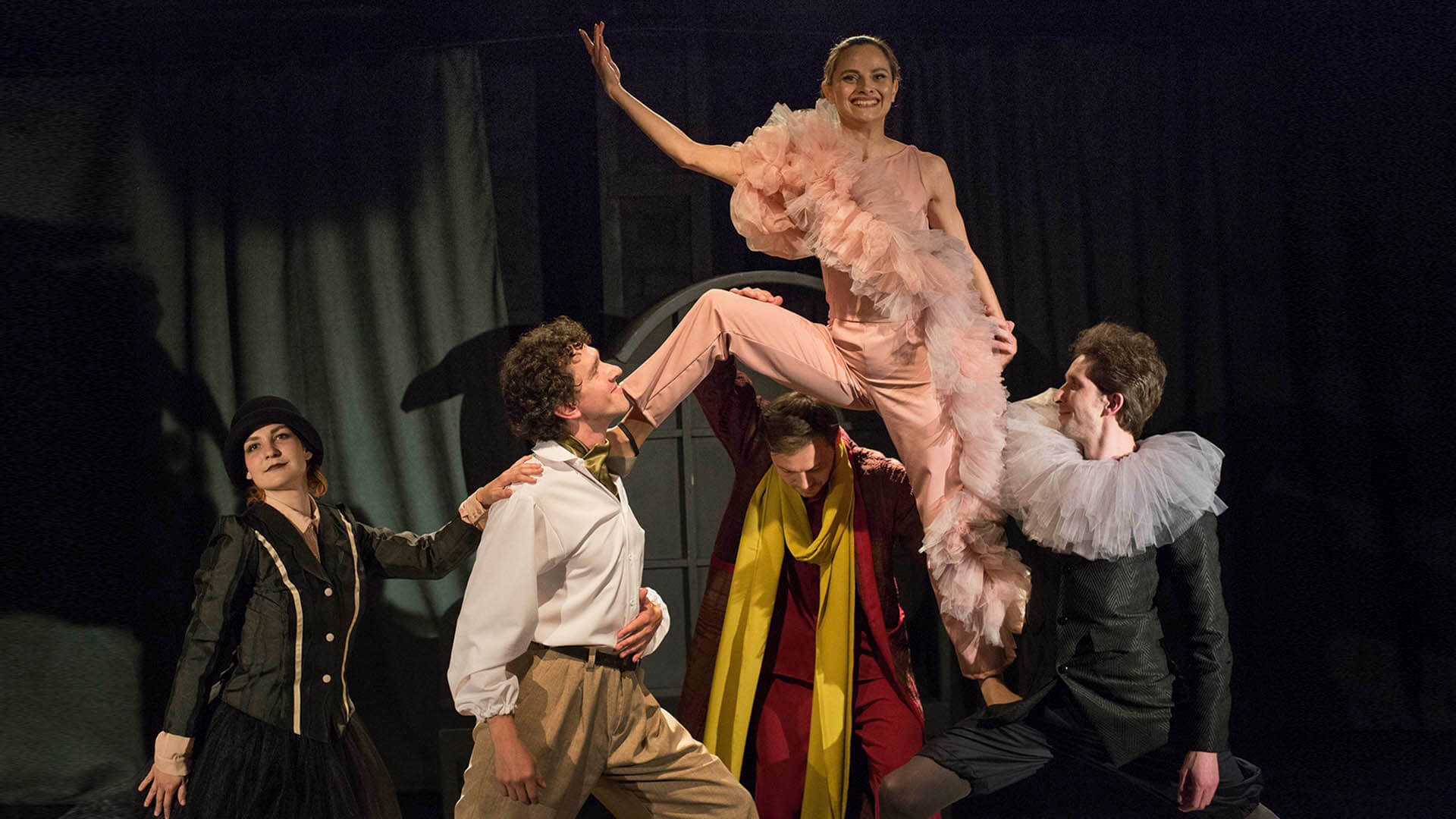 Великий человек – афиша