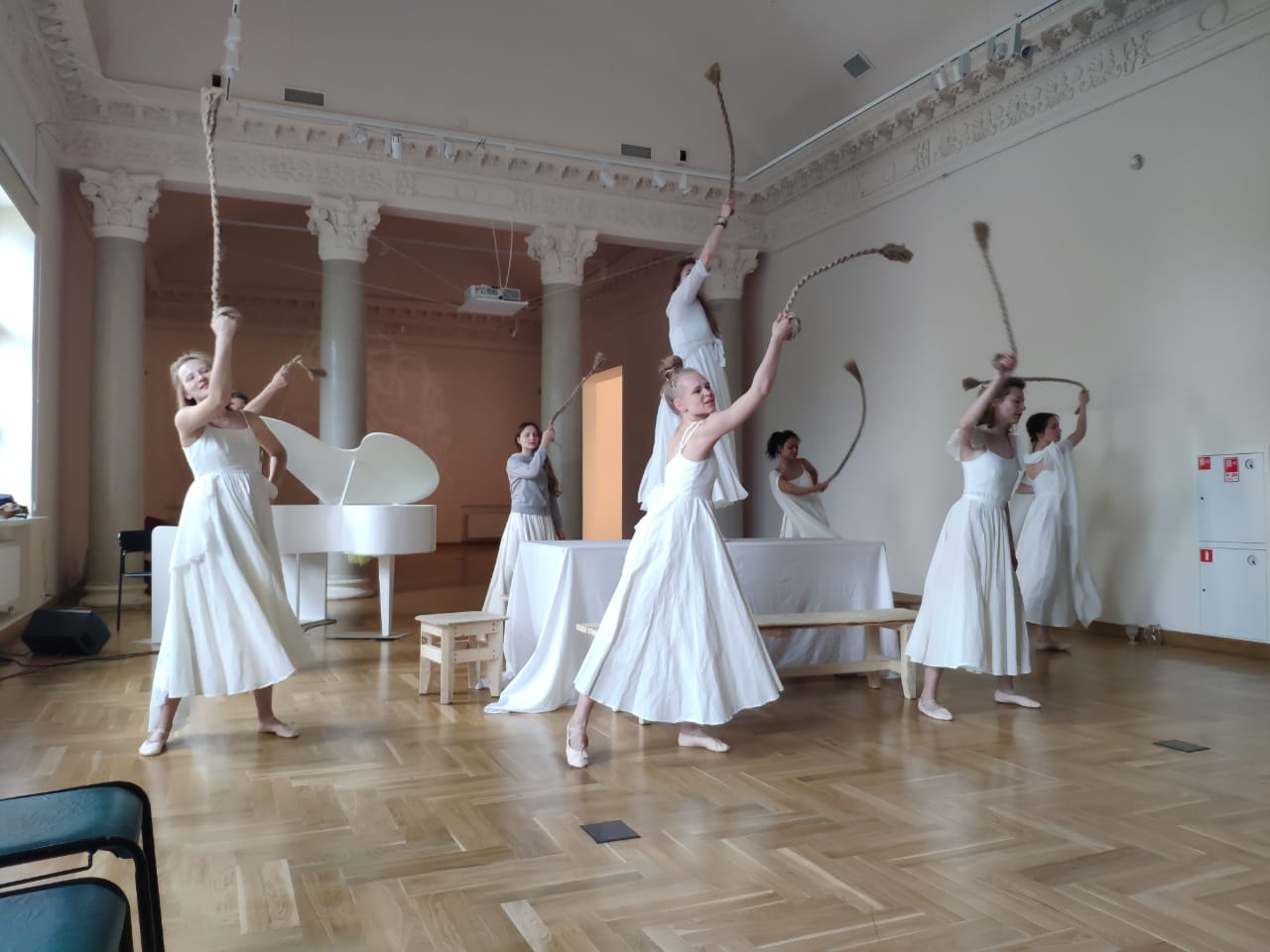 Евгении Онегины – афиша