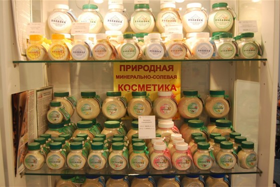 Живу легко – афиша