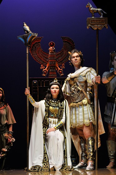 Юлий Цезарь и Клеопатра – афиша