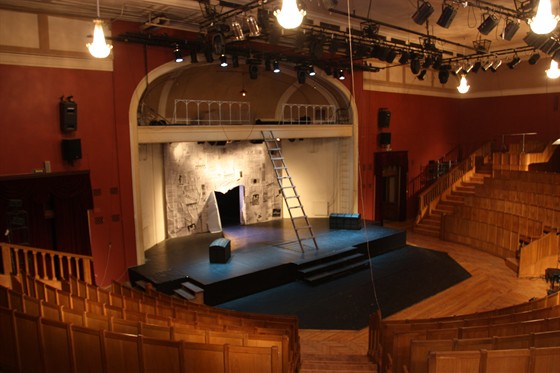 Учебный театр «На Моховой» – афиша