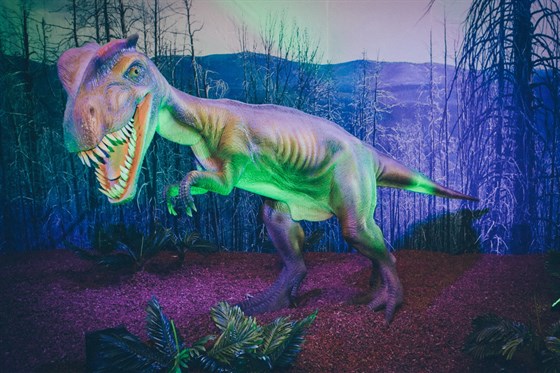 Шоу динозавров – афиша